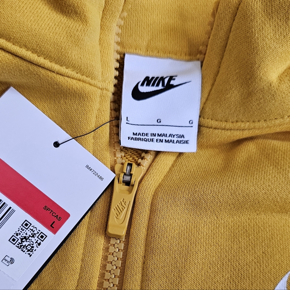 Nike Girl's Sportswear sweater - Picture 3 of 6